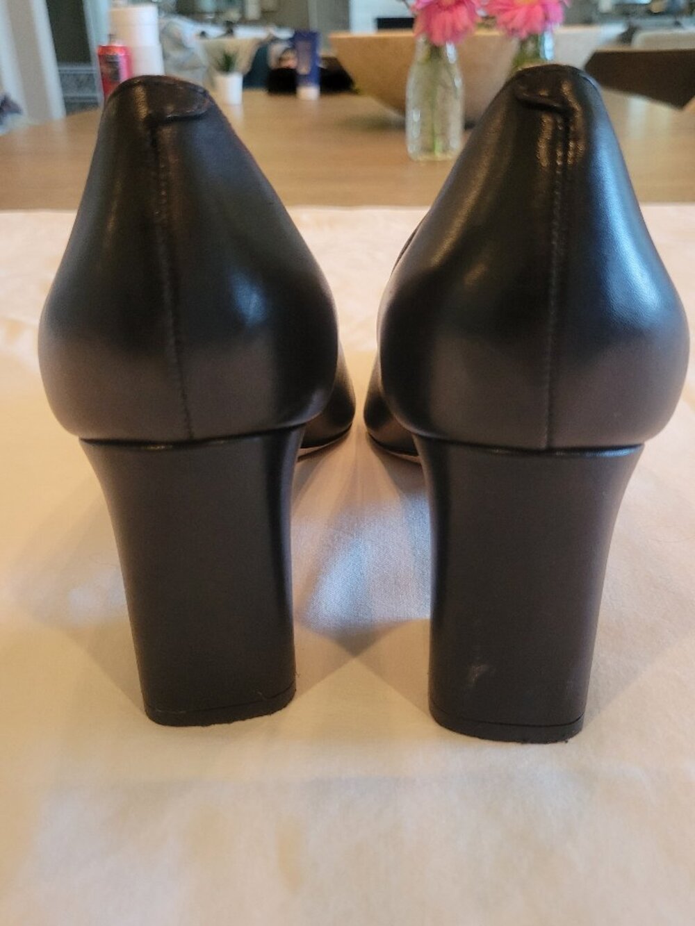 Marc Fisher LTD Black Leather Pointed Toe Block Heel Pumps Leather Sole Size 9M - Picture 6 of 8